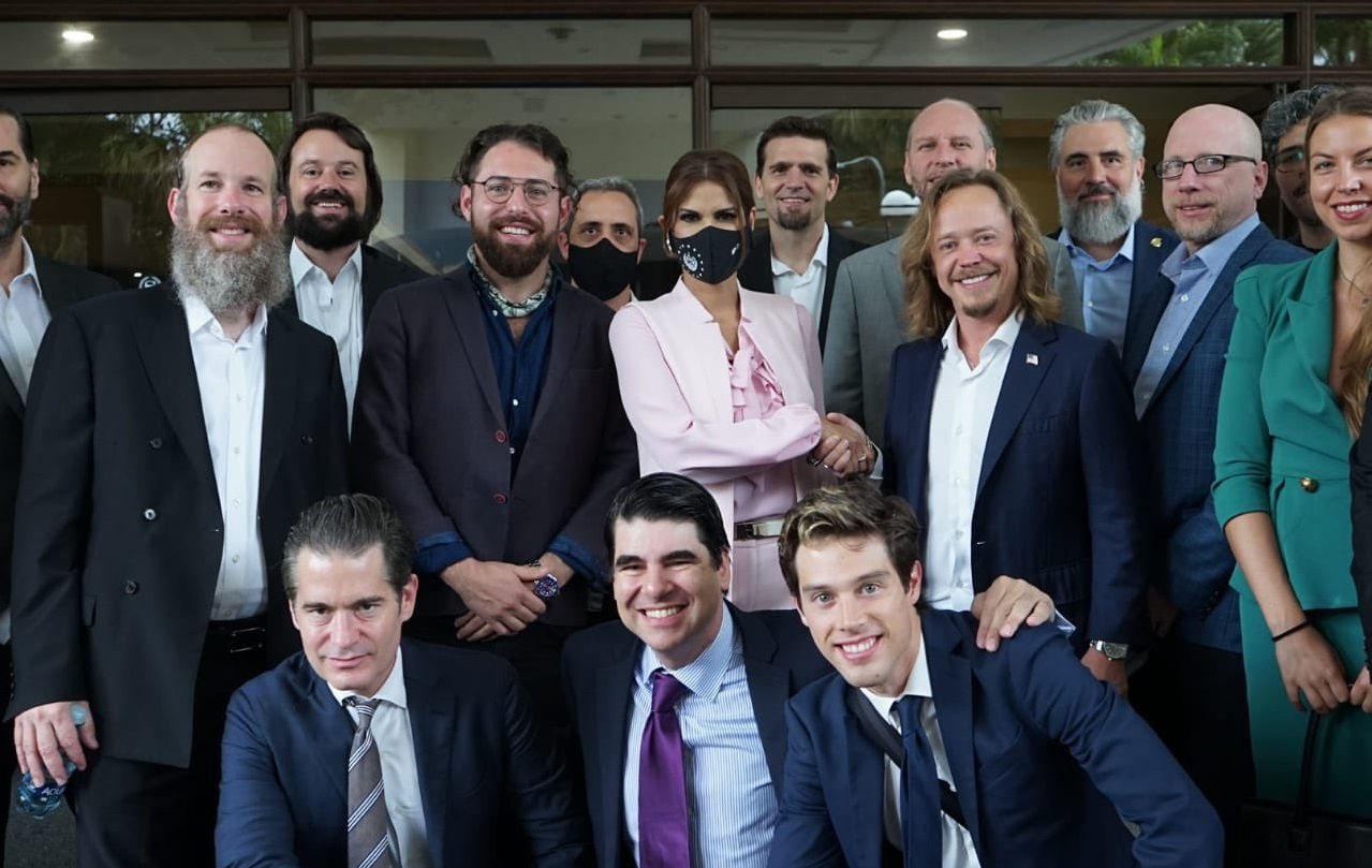 embajadora-mayorga-trae-delegacion-de-mas-de-30-empresarios-a-el-salvador-para-generar-oportunidades-laborales